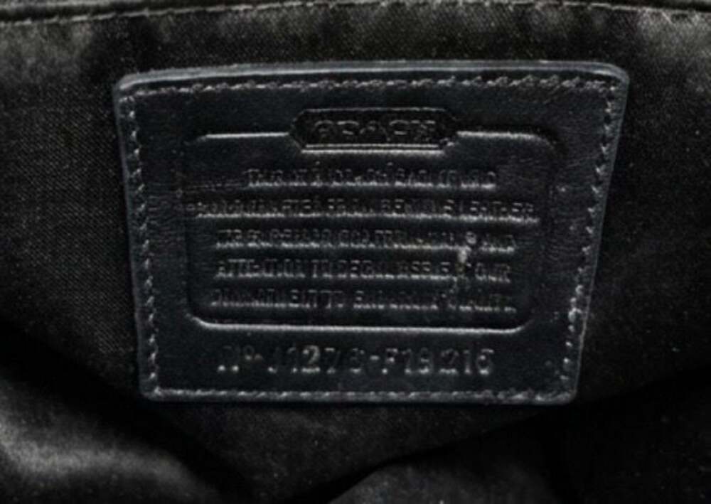 RARE Coach Audrey Stitched Patent Kisslock Tote - Y2K Vintage Find - Picture 4 of 4